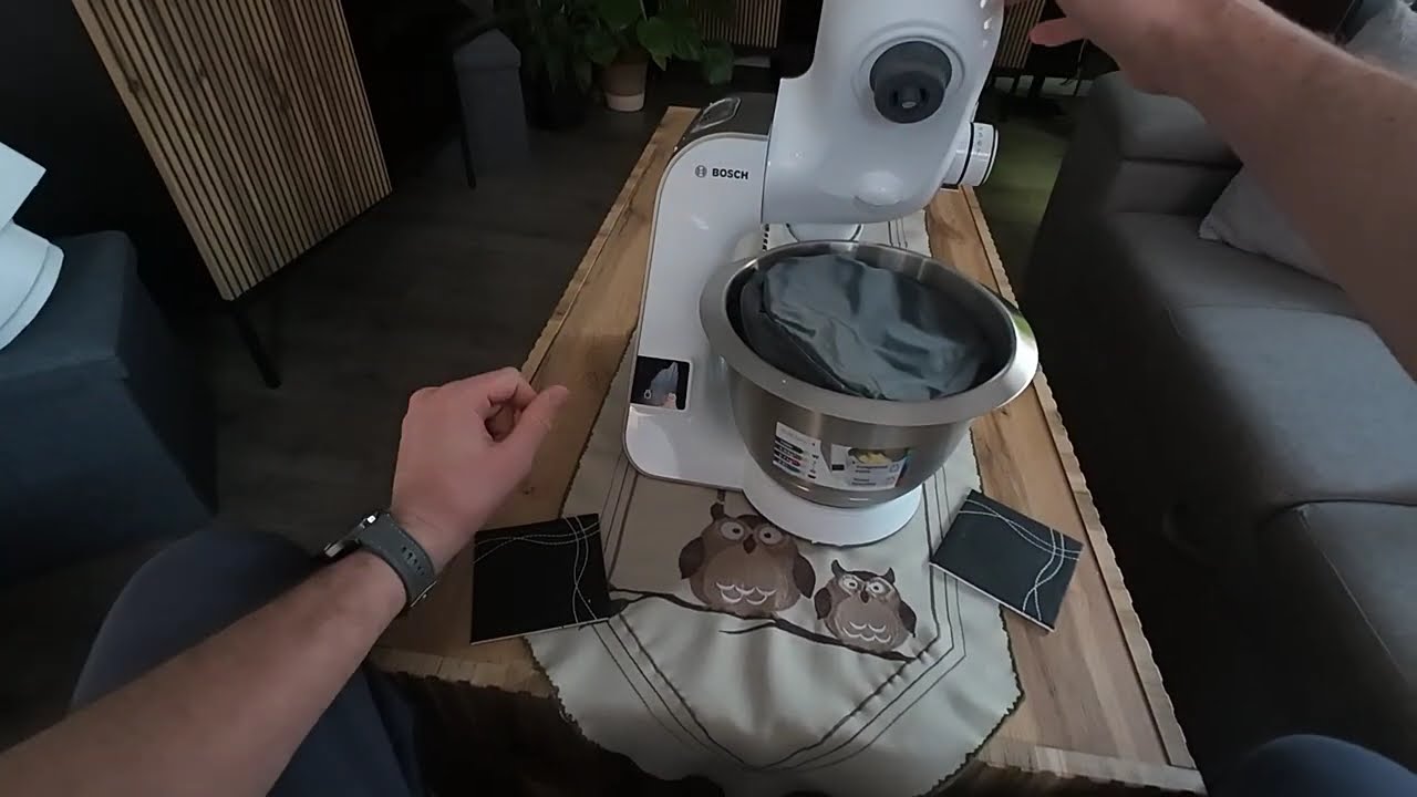 BOSCH Series 4 MUM 5  Creationline 8 in 1 Stand Mixer MUM5XW40G - Champagne#unboxing #bosch