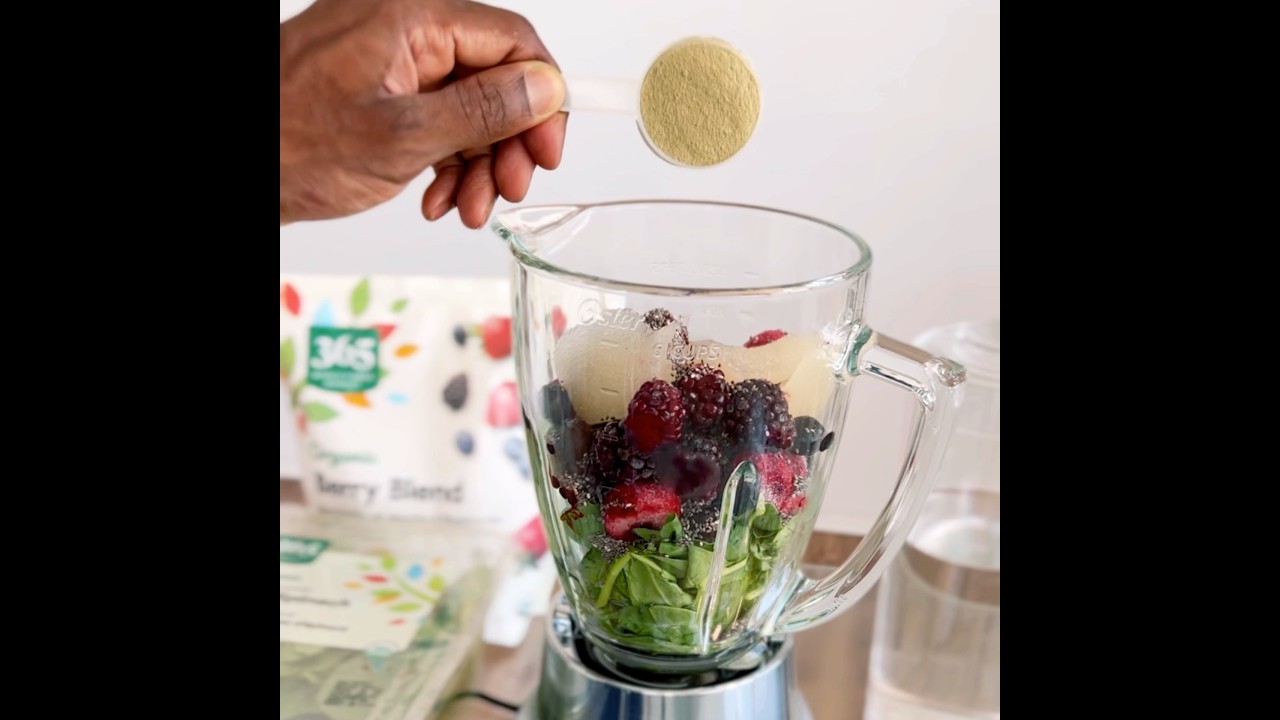 Nutrient-dense Green Smoothie for Meal Replacement