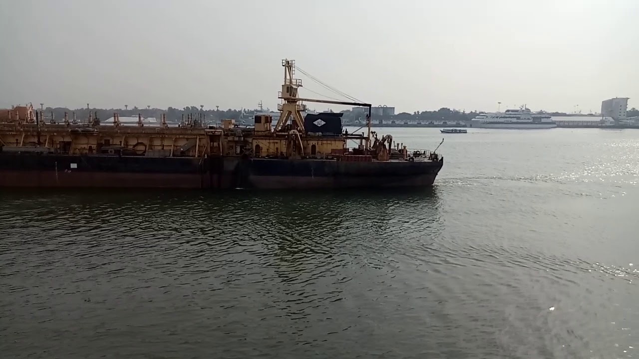 DREDGER  DCI dredging corporation Of INDIA