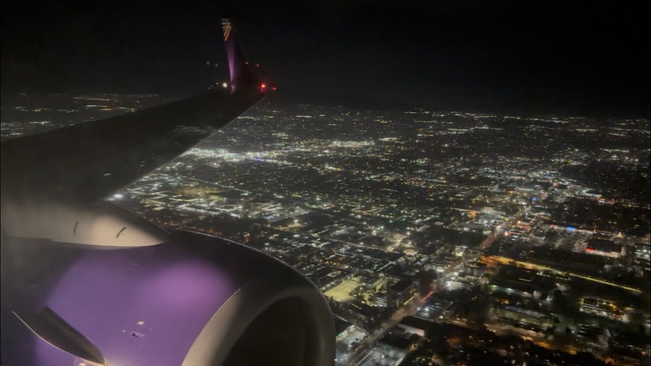 Avelo Boeing 737-700 Night Landing (Late Slammer) Hollywood Burbank Airport (KBUR)
