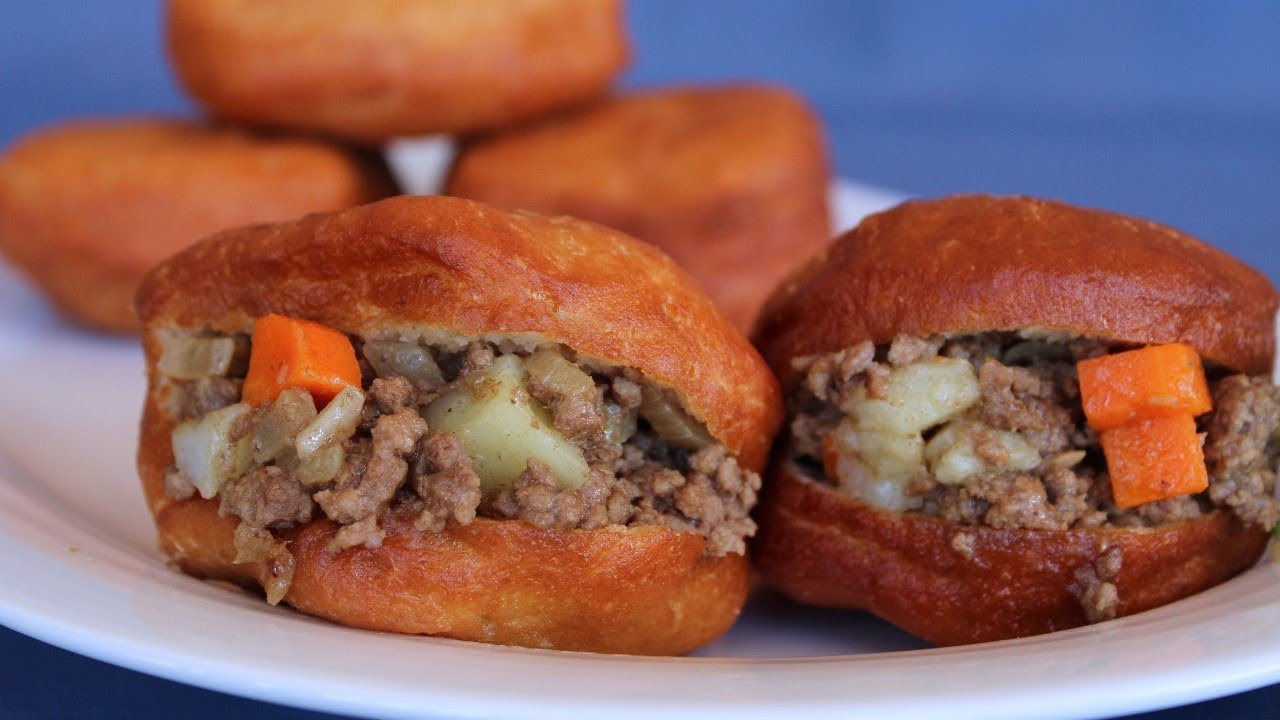 GRANDMA bakes Vetkoek | TRADITIONAL South African