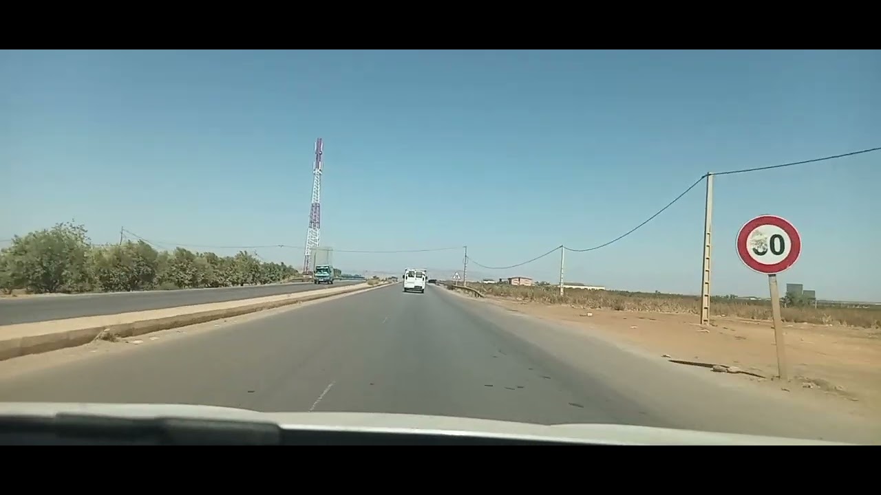 طرق مغربية تربط ما بين المدن ضروري تدوز عليها
