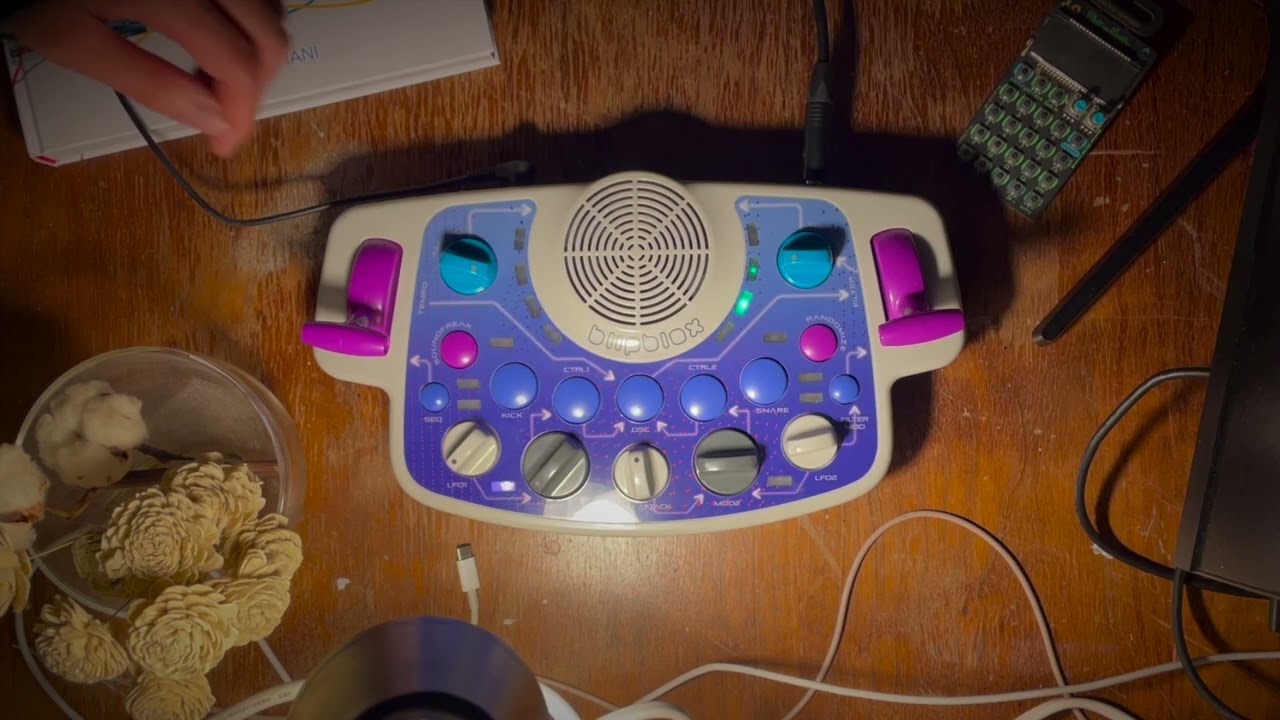 Blipblox SK2 Is Not Just A Toy - Dark Drone And Chaos Ambient