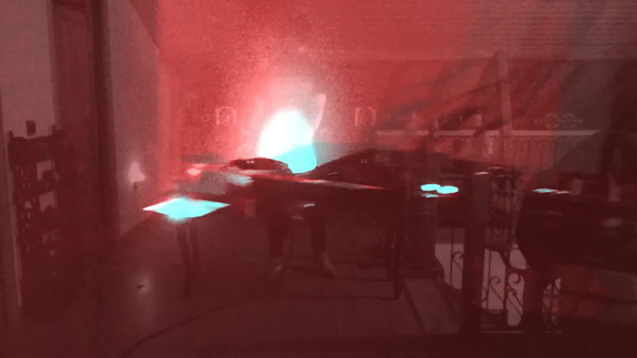 AZYK   E RAVE
