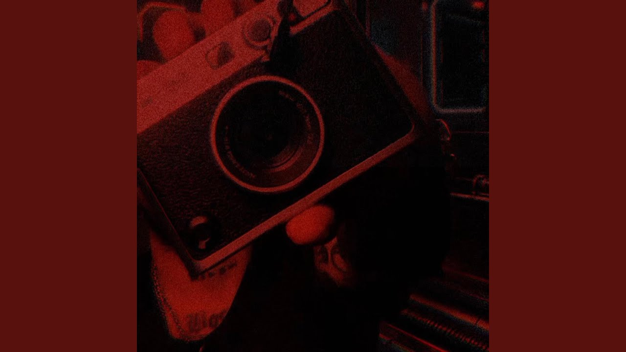 Pose for the camera (Bass Boosted)