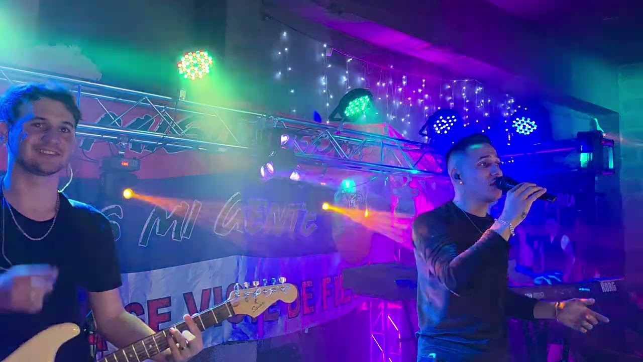 En vivo Luciano y su grupo en avellaneda genios total vineron de  misiones hermoso show isieron