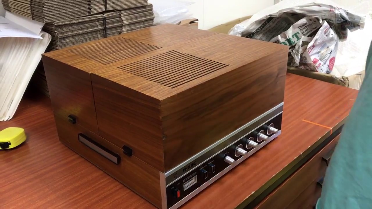 Philips Record Player Opening
