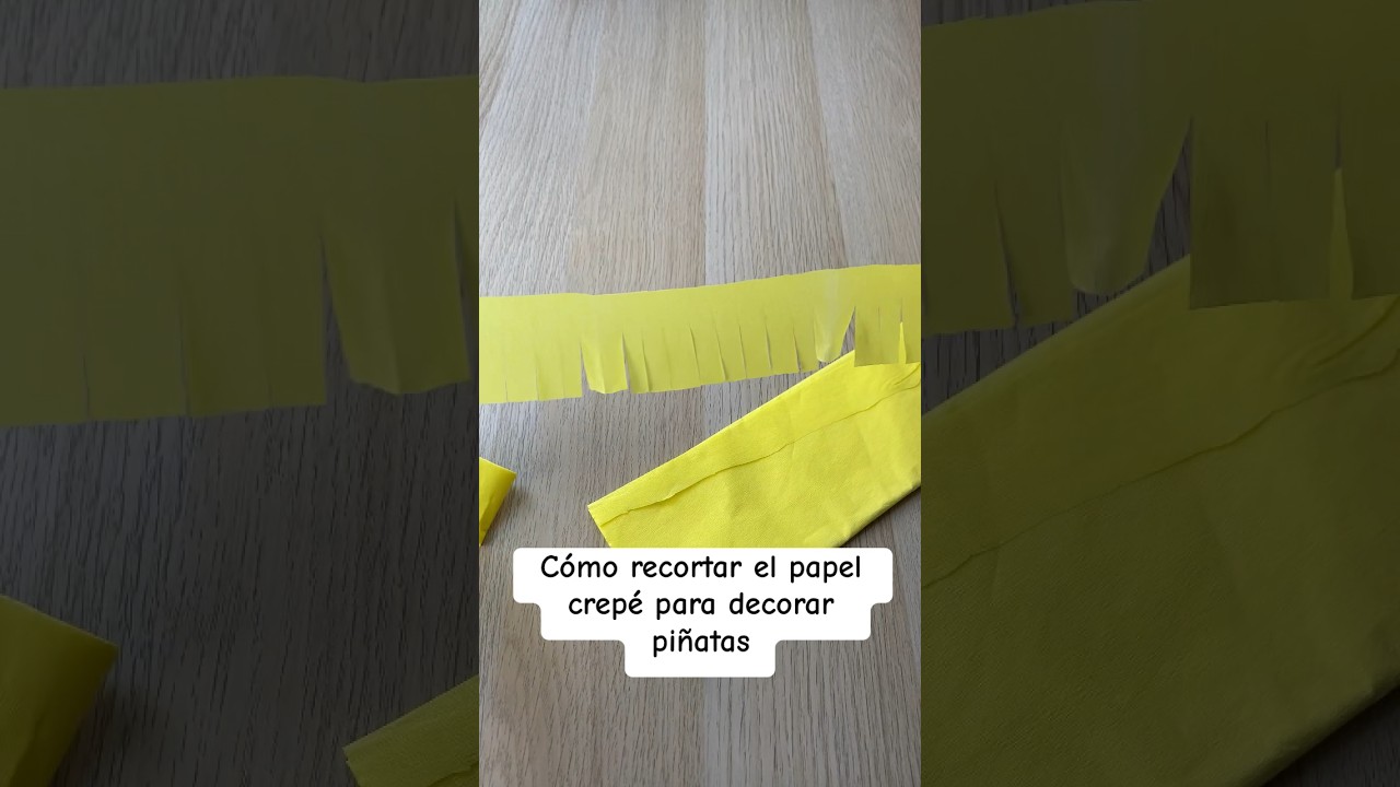 C&oacute;mo cortar el papel cresp&oacute;n o crep&eacute; para decoraci&oacute;n de pi&ntilde;atas 🎈#cumplea&ntilde;os #fiesta #manualidades