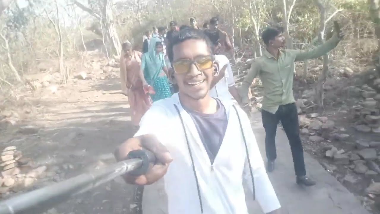 “Itna Sundar Temple Dekhkar Hairaan Ho Gaya 😍 | Full Vlog”