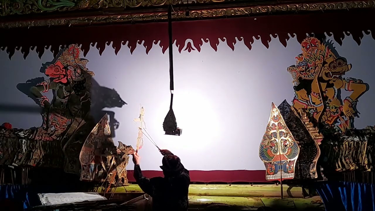 Seni: Pagelaran wayang kulit Ki Teguh Sutrisno,.... Lakon Ampak-ampak Negara Wirata (part 1)