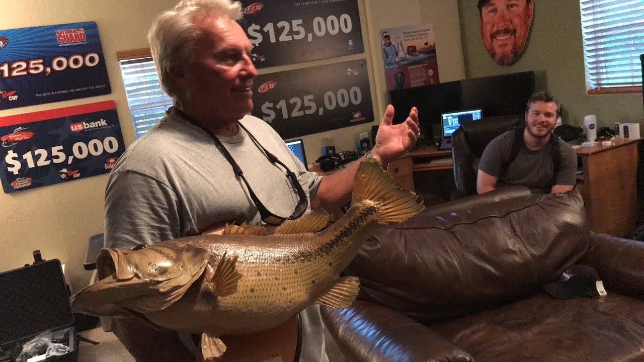 Fishing Stories with Roland Martin 🤙🏻
