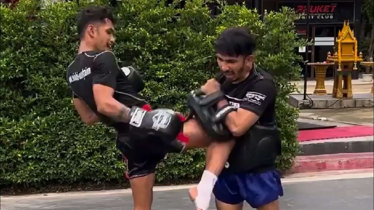 Pure Padwork’s Weekly Killer Muay Thai, Boxing and MMA Pad Work Compilation #105