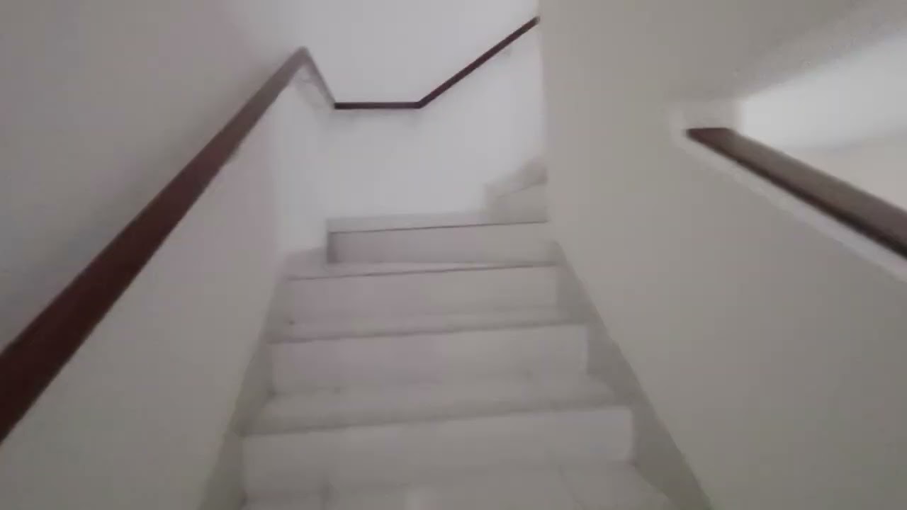 Rumah disewakan di Alam Sutera