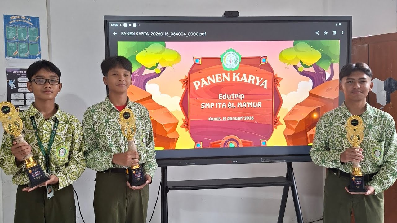 Kereenn... Mini vlog kelas VIII di Kebun Raya Bogor