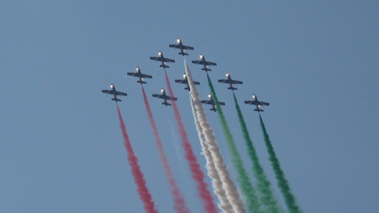 Frecce Tricolori Italian Air Force flying Display RIAT 2018 RAF Fairford AirShow