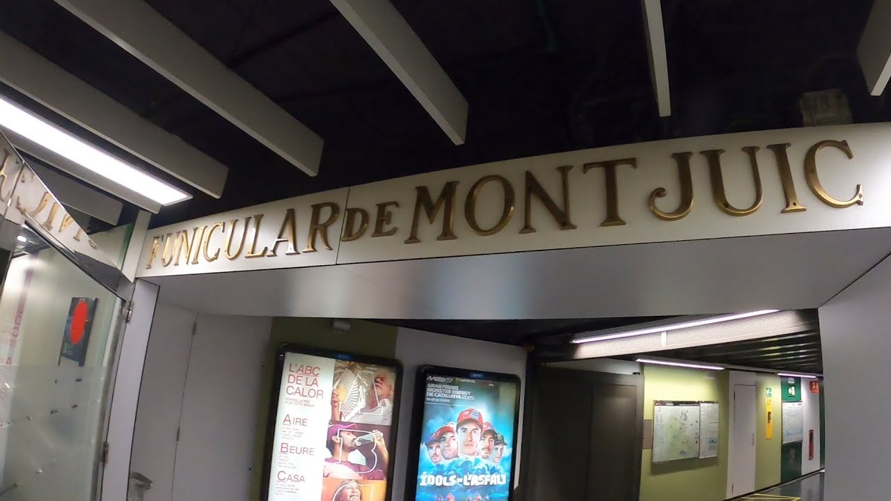 Funicular de Montju&iuml;c: Paral○lel to Parc de Montju&iuml;c, Barcelona