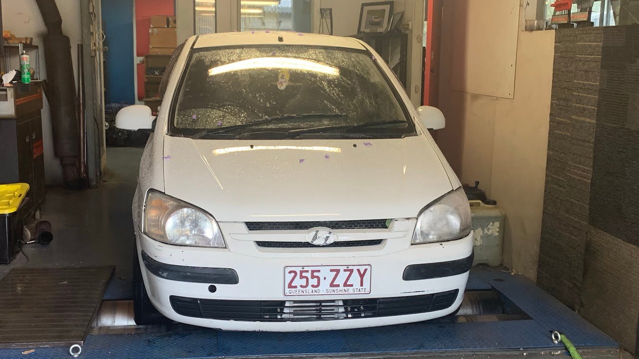 Driving a turbocharged Hyundai Getz/Straightpiped