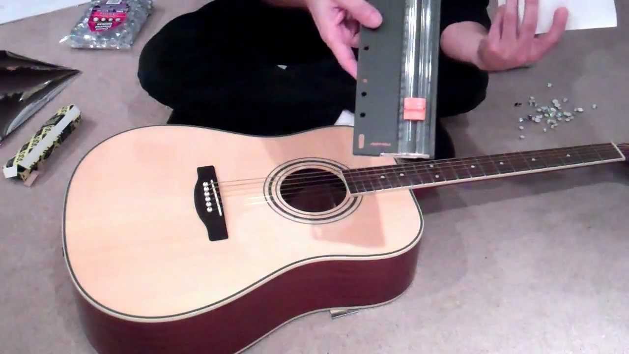 Replicating Taylor Swift's Rhinestone Sparkly Glitter Replica Guitar Part 1.