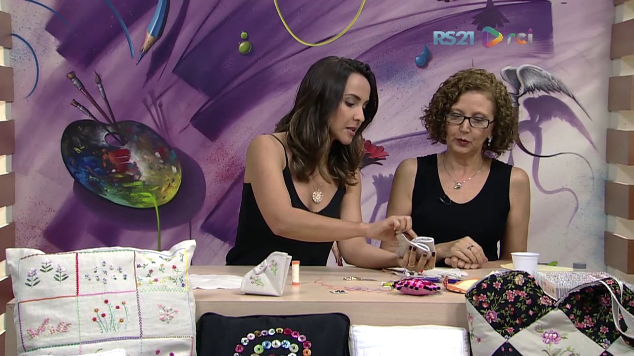 Agulheiro bordado em linho por Rosana Prado - 03/03/2017 - Mulher.com  P1