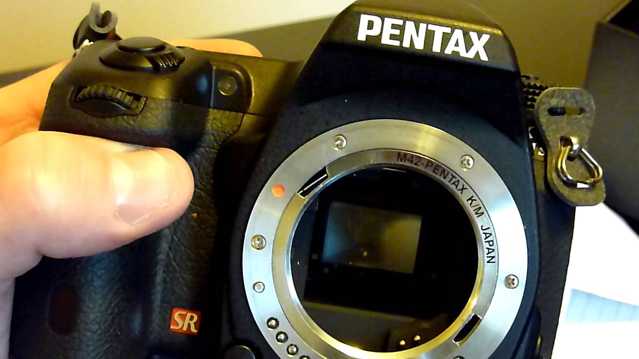 How to remove Pentax screw-mount M42 adapter