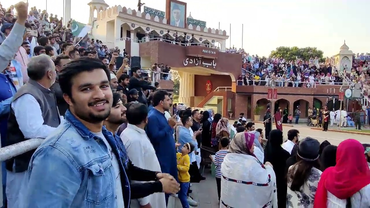 WAHGA BORDER | JOY LAND | PAKISTAN ARMY | VLOG