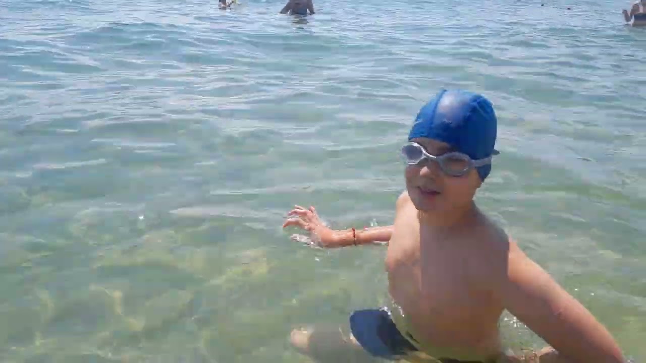 Ивайло на плаж Сахара