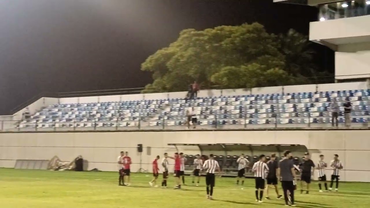 Los hinchas de Colón de Santa Fe se hicieron sentir 