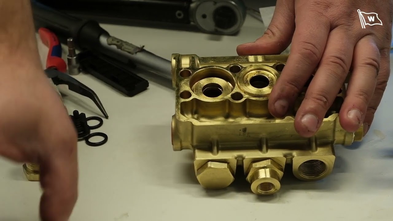 Unitor HPCE Dynamis 300+ Pump Maintenance