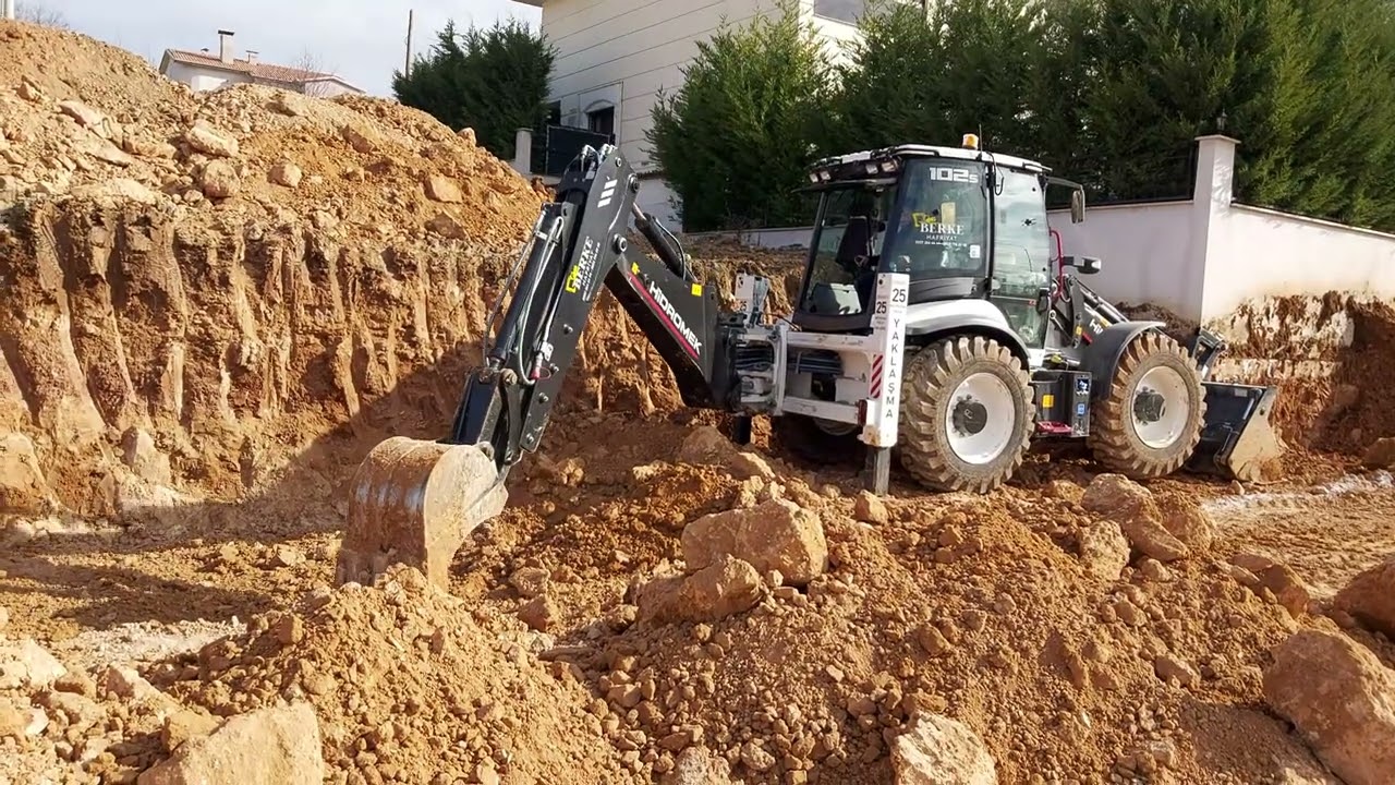 Operatör Arka Bekoyu Konuşturuyor Hidromek 102S K4 A5 Bekoloder