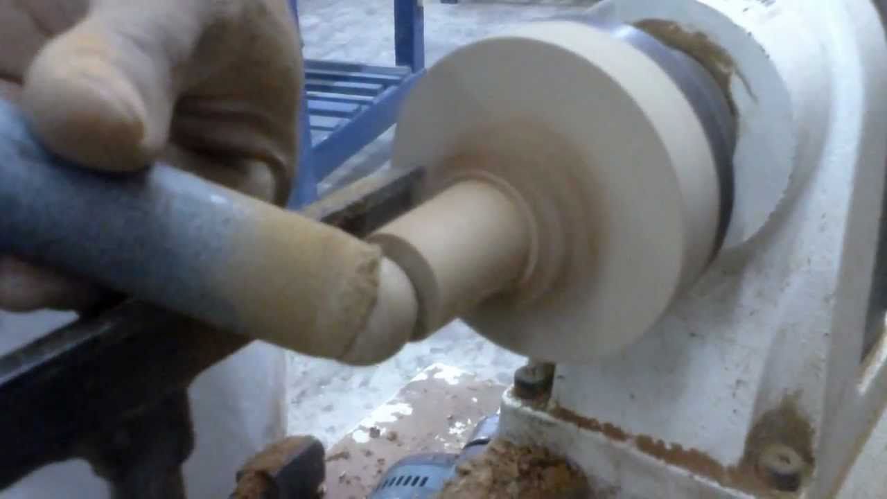 HACIENDO ESFERAS DE MADERA