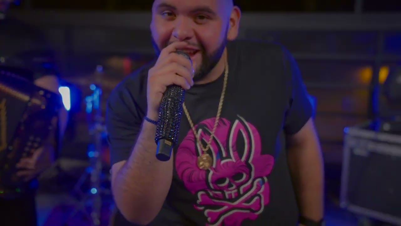 Propietario Del Poder - Danny Morales [Video En Vivo]