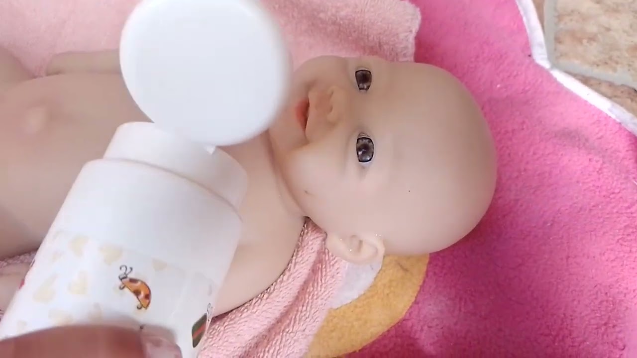 Rutina de tarde de martina (le toco baño)❤️💧