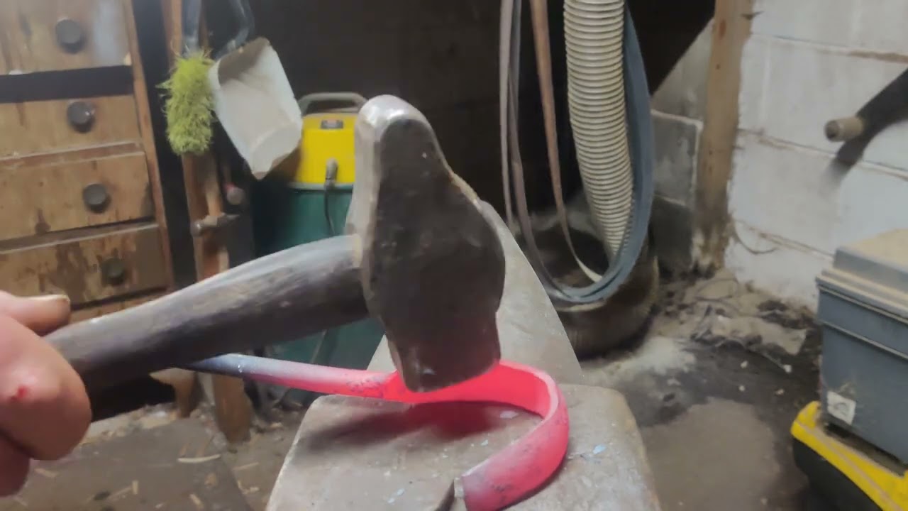 Making a hooked knife Twca Cam for Spoon carving Part 1