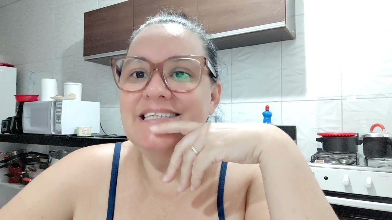 A #VÂNIA DOS SALGADOS ESTÁ MUITO ABATIDA COM A TRAIÇÃO DA AMIGA DELA QUE SIRVA DE LIÇÃO PARA #VÂNIA