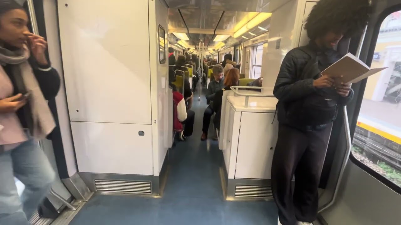 Voyage sur le RER b RATP SNCF 