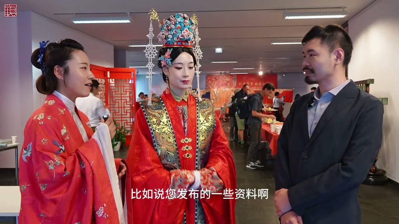 Chinas alte Konfuziushaus-Kollektion chinesischer Hanfu geht in Deutschland 采访春晚《年锦》服饰指导陈诗宇老师