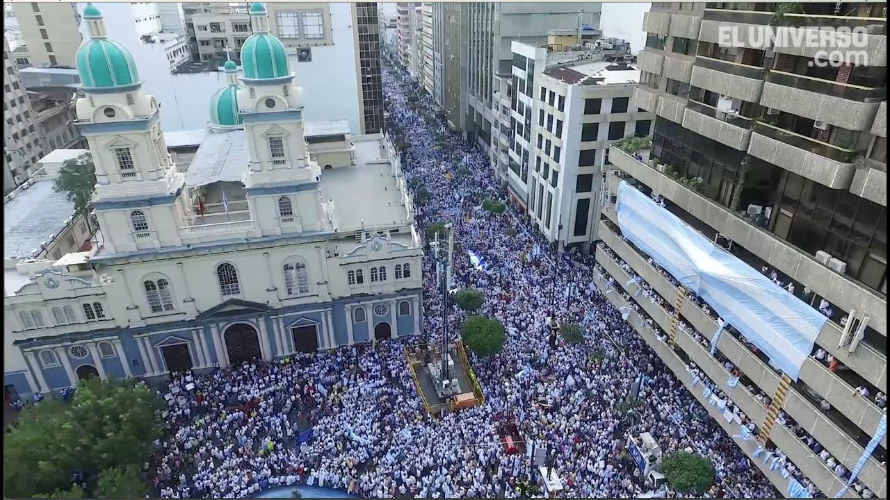 La marcha 'Guayaquil protesta' desde el aire