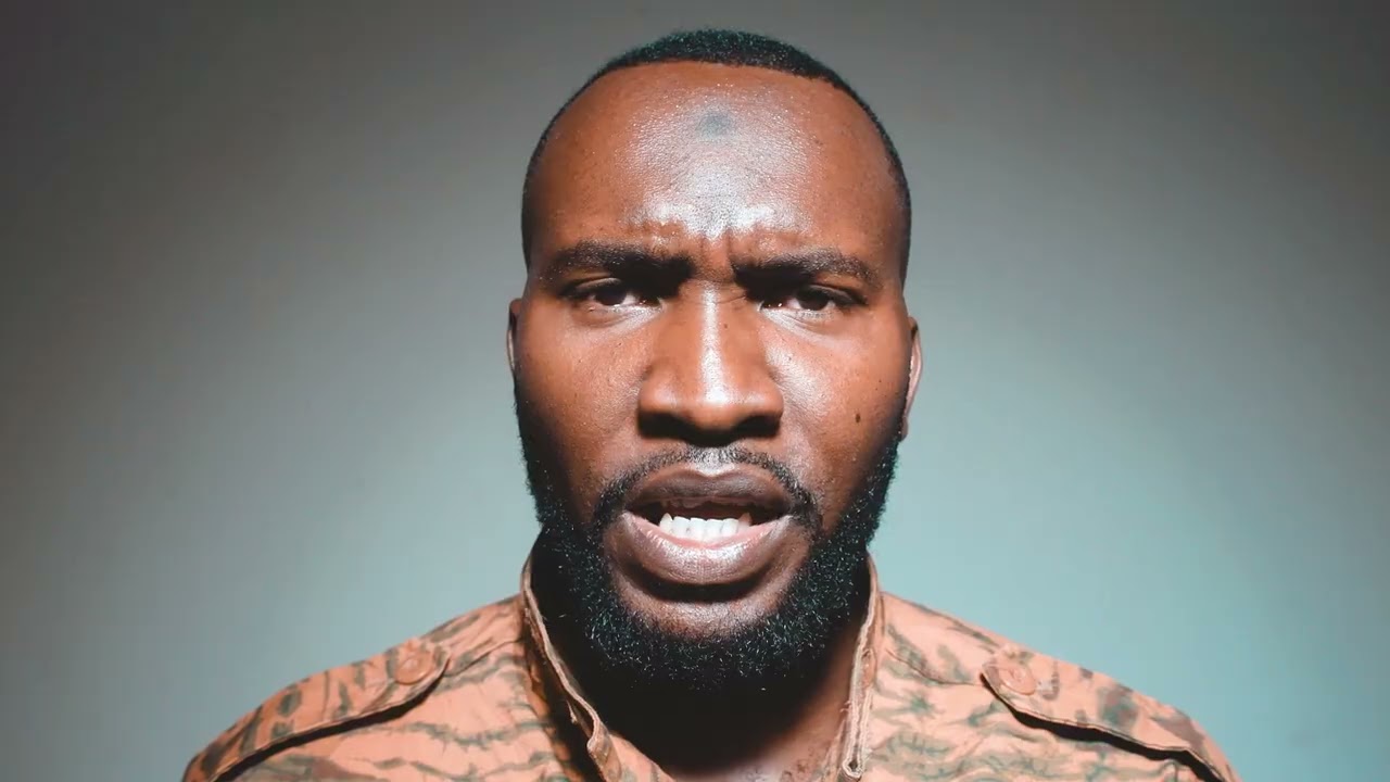 BLACK 5 - MOTS &Eacute;CLAIR&Eacute;S (CLIP OFFICIEL)