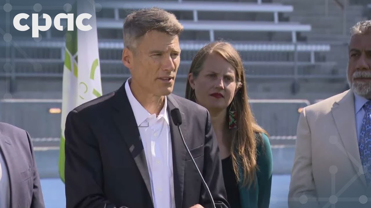 Minister Robertson highlights infrastructure investments in B.C. – August 26, 2025