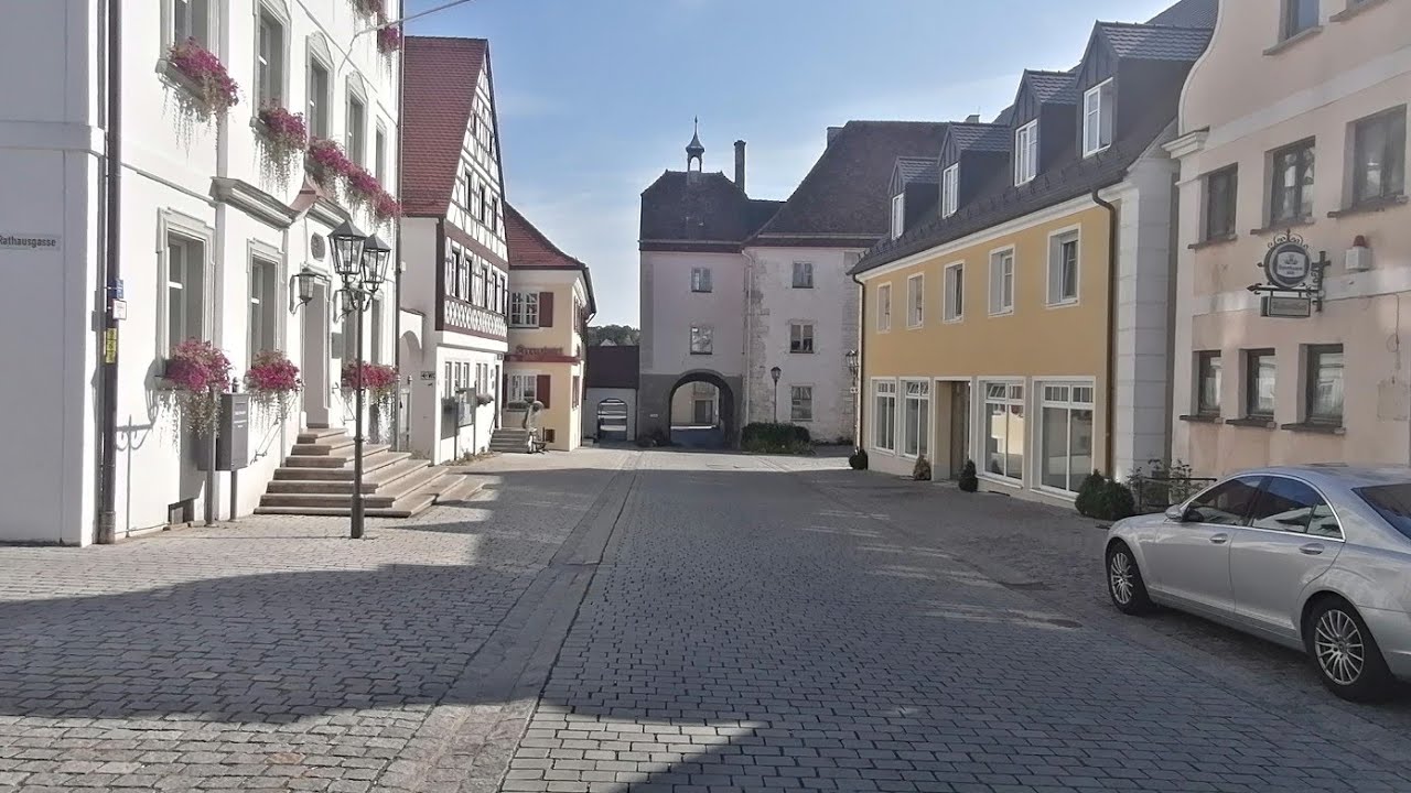 Monheim, Stadt und Buchstabenweg M-O-N-H-E-I-M