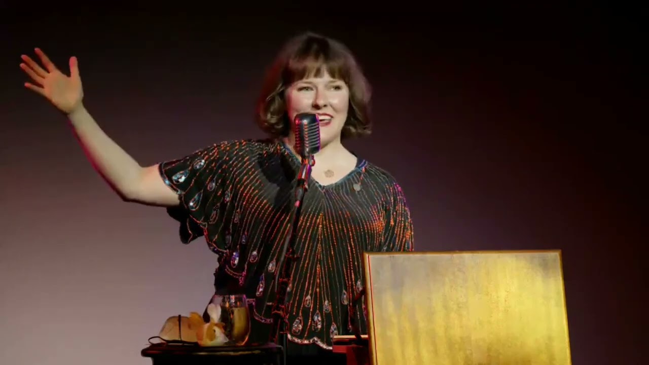 DISAPPEARANCE IN BERKSHIRE: An Agatha Christie Mystery | Odd Salon ODDMENTS IX | Amy Widdowson