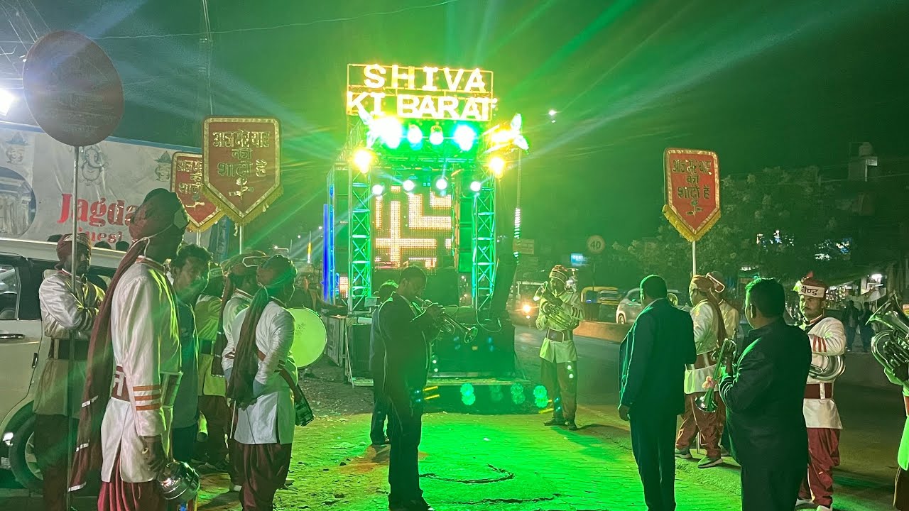 Karan Dj Band Lalbangla kanpur 9839744029 ,6387777509,8840439209 #trending #kanpur #best #band #dj