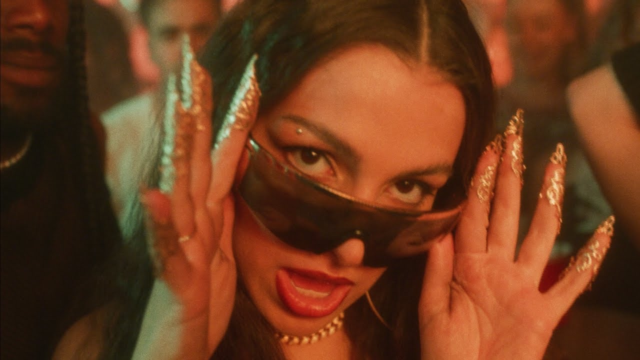Lisey Tigra - SOBETEO (Video Oficial)