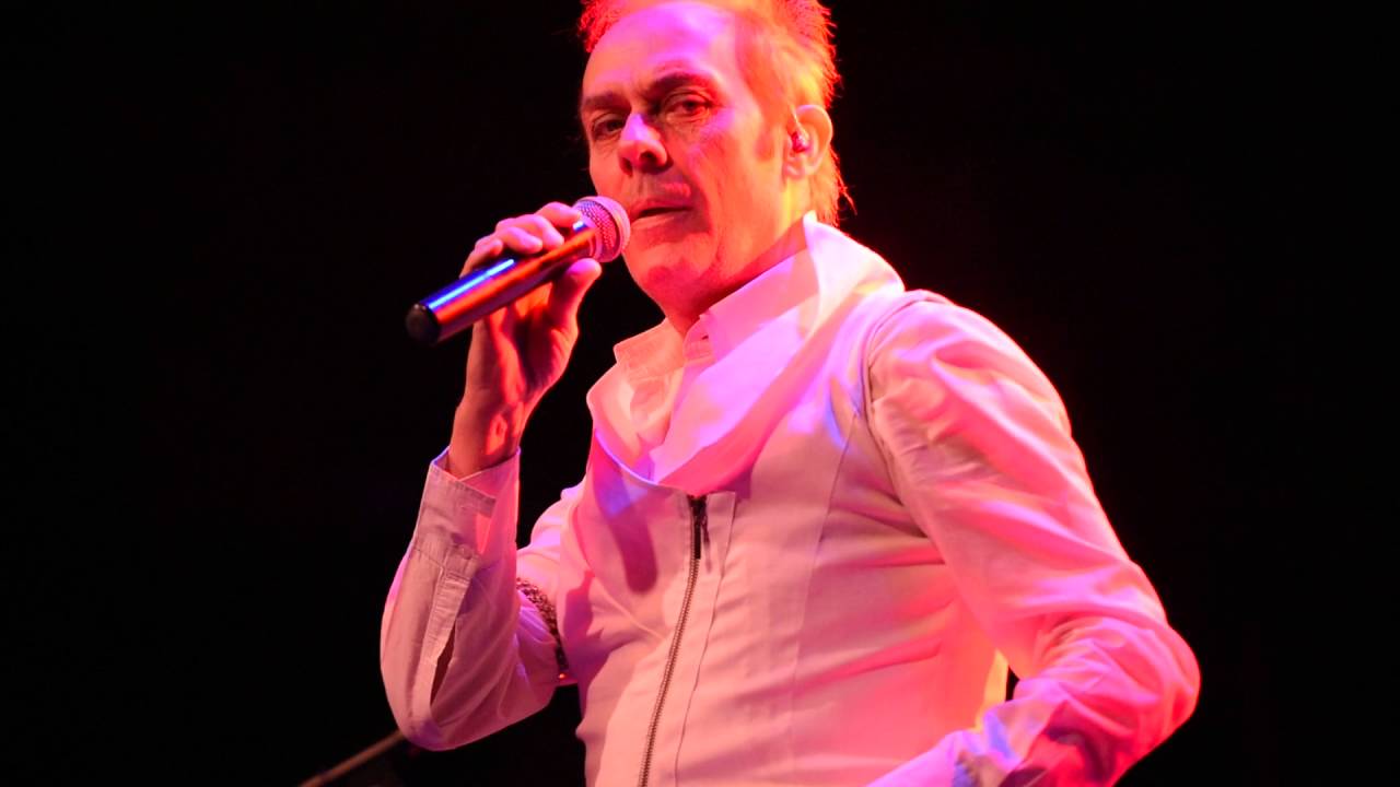 04-14-16 - Peter Murphy at Thalia Hall - Cascade