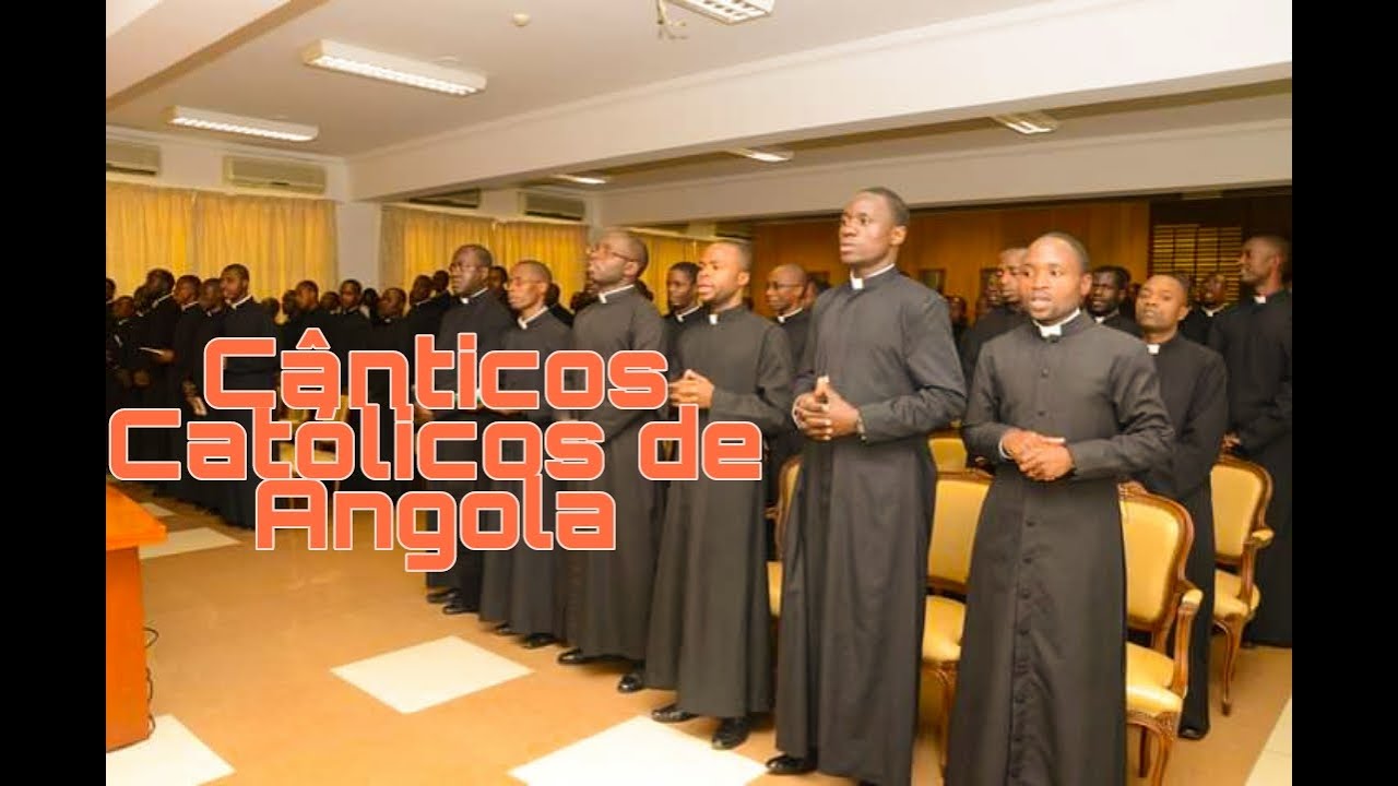 Solene Missa de encerramento dos Seminaristas de Cristo Rei | Huambo | Seminaristas cantando
