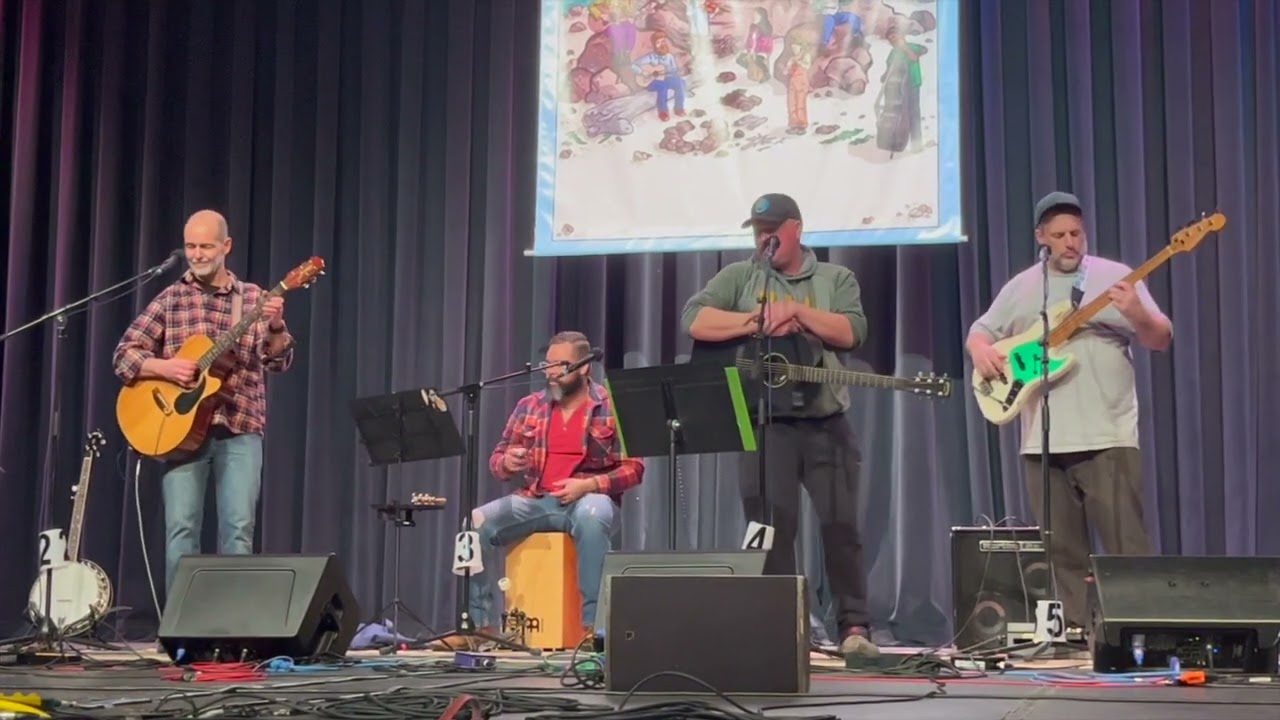 Jin Ave at the Anchorage Folk Festival January 26, 2025