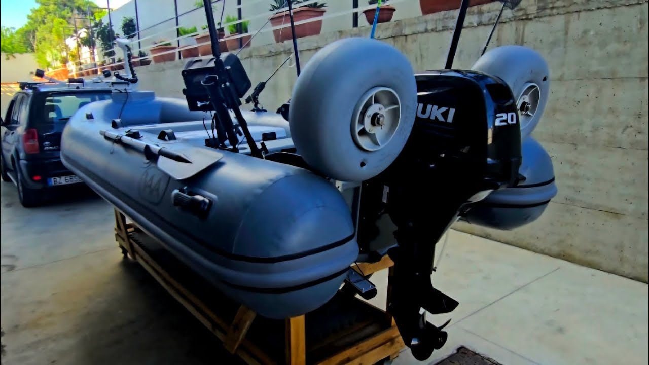 Un Fishing Boat più attrezzato che mai! Tender 390 Aqvaboats  #fishing #gommone #boating