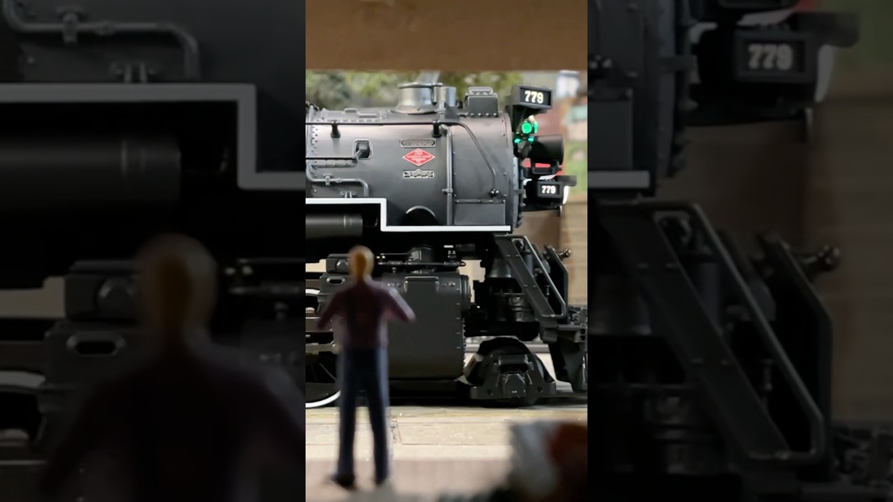 Nickel Plate Road Fast Freight! What a fantastic set. #train #trainset