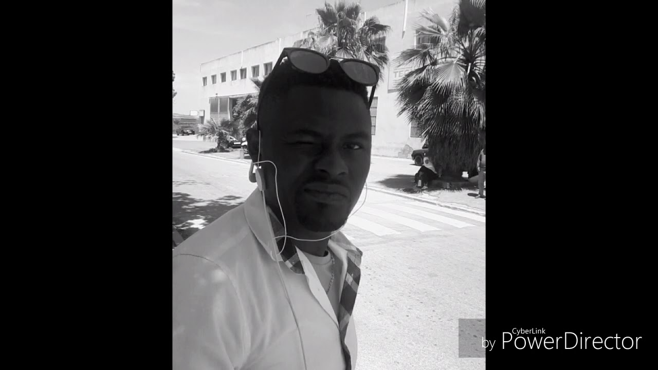 Ottou Marcellin - Elle est d&eacute;c&eacute;d&eacute;e