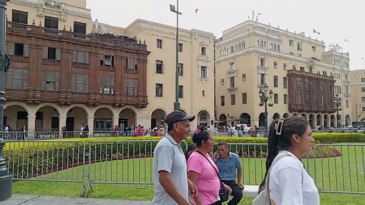 Un día paseando por el centro de lima.